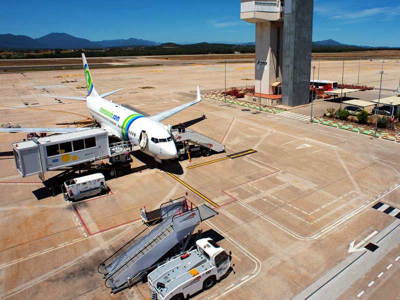 girona airport flights